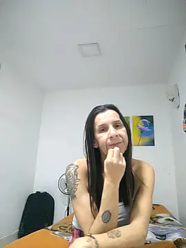 Cameron puppy online show from 11, 7, 2026