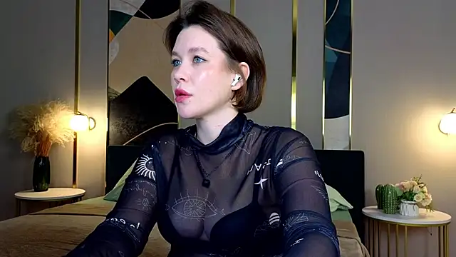 Snapshot of katy__moonj chatting on 26, 9, 2025 katy  moonj online show from 26, 9, 2025