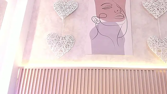 daiana curly online show from 21, 9, 2025