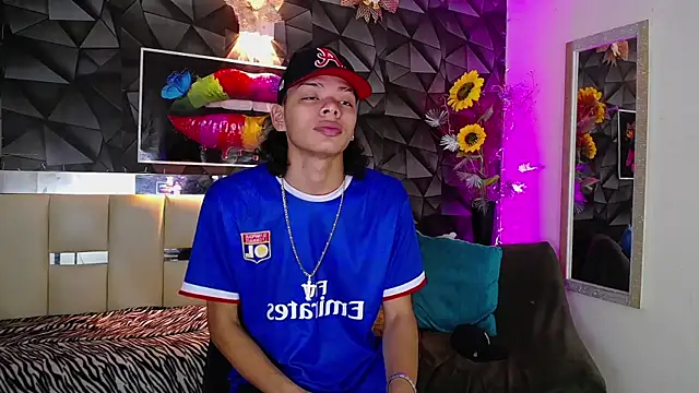 Snapshot of Harry_jhonsson chatting on 31, 12, 2024 Harry jhonsson online show from 31, 12, 2024