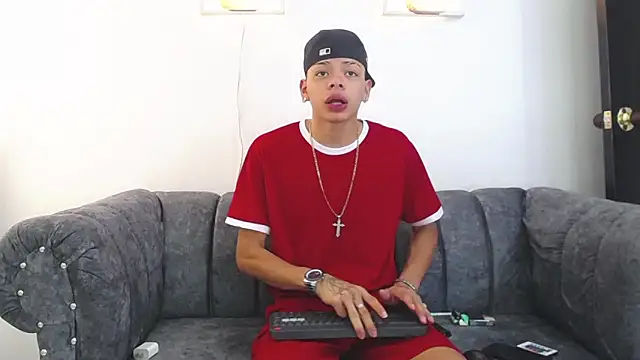 Snapshot of Harry_jhonsson chatting on 7, 2, 2025 Harry jhonsson online show from 7, 2, 2025