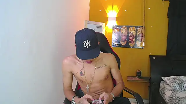 Snapshot of Harry_jhonsson chatting on 13, 3, 2025 Harry jhonsson online show from 13, 3, 2025