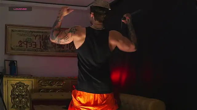 dantecoppolaa  online show from 31, 10, 2025