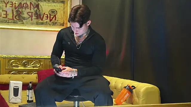 dantecoppolaa  online show from 24, 4, 2026