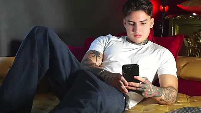 dantecoppolaa  online show from 13, 5, 2026