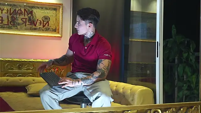 dantecoppolaa  online show from 20, 5, 2026