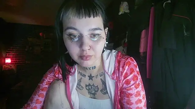 MoorderxDoll online show from 8, 1, 2025