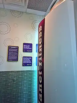 Snapshot of John19893 chatting on 12, 1, 2025 John19893 online show from 12, 1, 2025