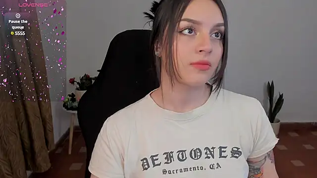 anaveleeez online show from 10, 12, 2024