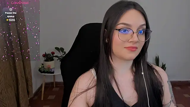 anaveleeez online show from 11, 12, 2024