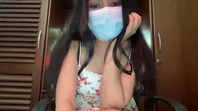 Snapshot of Princess_Lily chatting on 16, 12, 2025 Princess Lily online show from 16, 12, 2025