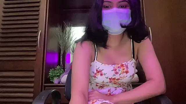Snapshot of Princess_Lily chatting on 6, 3, 2026 Princess Lily online show from 6, 3, 2026