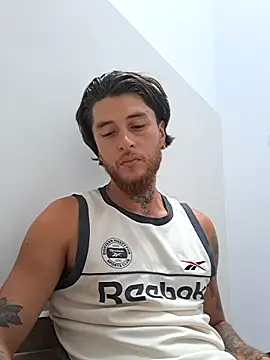 Snapshot of raymon616 chatting on 17, 3, 2025 raymon616 online show from 17, 3, 2025