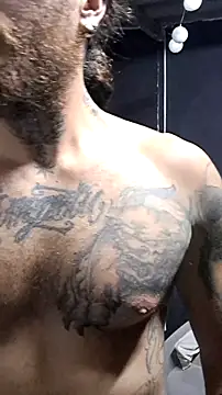 Snapshot of raymon616 chatting on 3, 10, 2025 raymon616 online show from 3, 10, 2025