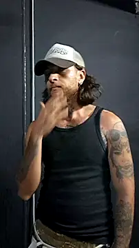 Snapshot of raymon616 chatting on 7, 11, 2025 raymon616 online show from 7, 11, 2025