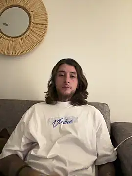 Snapshot of raymon616 chatting on 7, 2, 2026 raymon616 online show from 7, 2, 2026