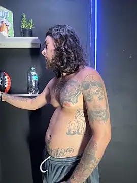 Snapshot of raymon616 chatting on 7, 3, 2026 raymon616 online show from 7, 3, 2026