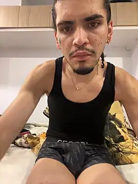 aangie  uwu online show from 4, 3, 2025