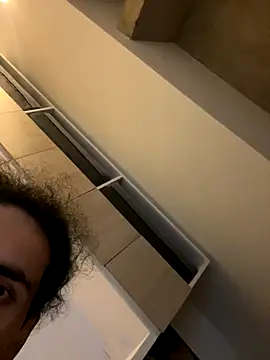 aangie  uwu online show from 3, 10, 2025