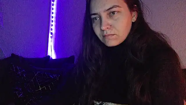 Snapshot of Cyndee_Winter chatting on 18, 12, 2024 Cyndee Winter online show from 18, 12, 2024