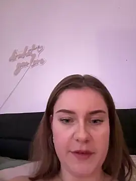 MaribelRiver online show from 6, 2, 2025