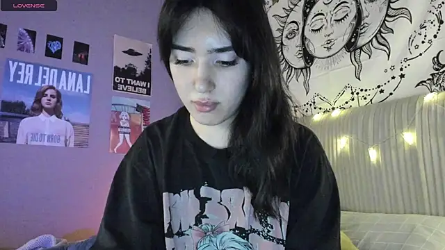 Anisawithlove online show from 2, 1, 2025