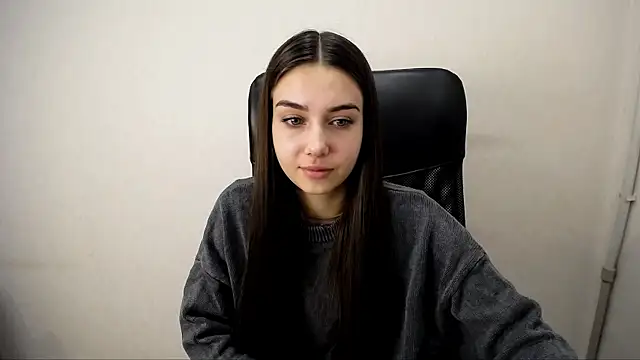 Snapshot of Lili_magic chatting on 25, 10, 2025 Lili magic online show from 25, 10, 2025