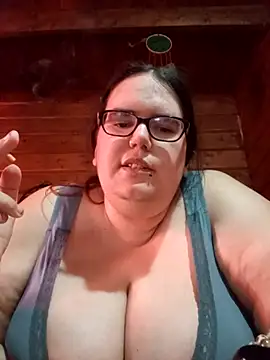 Snapshot of gatitabuena-90 chatting on 6, 3, 2026 gatitabuena-90 online show from 6, 3, 2026