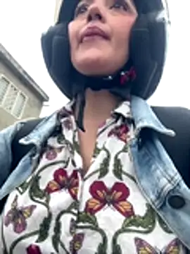 LIAH IZUMI online show from 2, 12, 2025