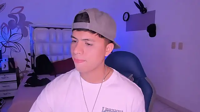 Snapshot of Niicky1_ chatting on 3, 1, 2025 Niicky1  online show from 3, 1, 2025