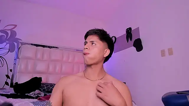 Snapshot of Niicky1_ chatting on 16, 1, 2025 Niicky1  online show from 16, 1, 2025