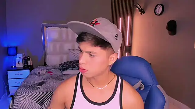 Snapshot of Niicky1_ chatting on 11, 3, 2025 Niicky1  online show from 11, 3, 2025