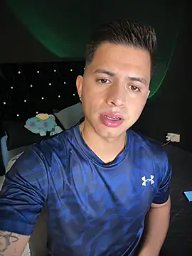 Snapshot of Niicky1_ chatting on 17, 7, 2026 Niicky1 online show from 17, 7, 2026