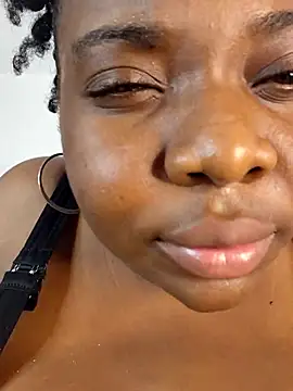 Breisy bigboobs online show from 6, 8, 2026