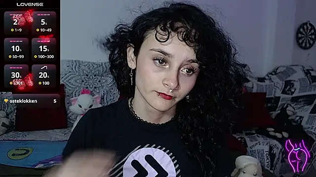 Snapshot of kitty22_ chatting on 4, 2, 2025 kitty22  online show from 4, 2, 2025