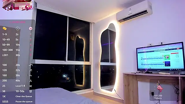 Snapshot of AbrilStivenson_ chatting on 12, 1, 2025 AbrilStivenson online show from 12, 1, 2025