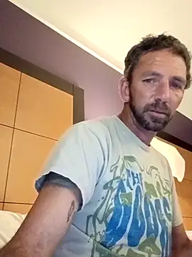 Treemandude online show from 23, 9, 2025