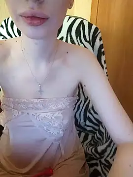 Snapshot of Elza_kom chatting on 8, 2, 2025 Elza kom online show from 8, 2, 2025