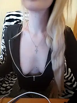 Snapshot of Elza_kom chatting on 25, 2, 2025 Elza kom online show from 25, 2, 2025