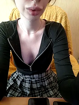 Snapshot of Elza_kom chatting on 10, 3, 2026 Elza kom online show from 10, 3, 2026