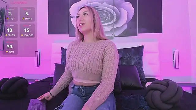 isabella simons online show from 21, 11, 2025