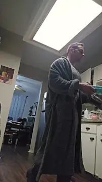 luvs2cumm69 online show from 21, 11, 2025