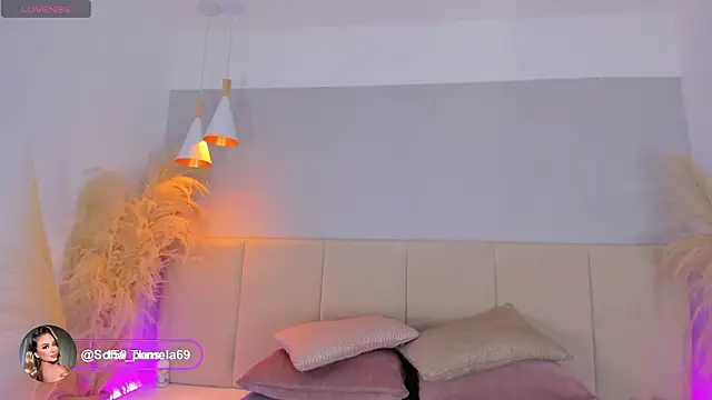 sofia pamela online show from 6, 3, 2026