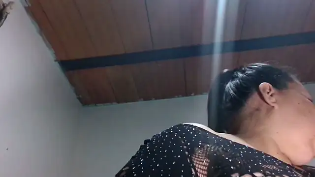 Snapshot of kendalkitty1 chatting on 15, 11, 2025 kendalkitty1 online show from 15, 11, 2025