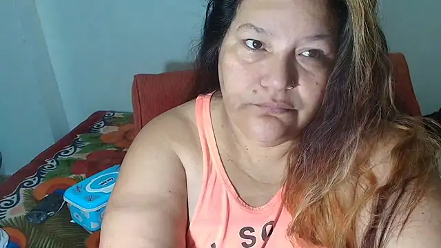 Snapshot of kendalkitty1 chatting on 12, 1, 2026 kendalkitty1 online show from 12, 1, 2026