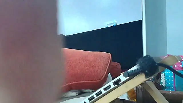 Snapshot of kendalkitty1 chatting on 3, 3, 2026 kendalkitty1 online show from 3, 3, 2026