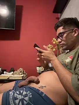 Magicerosxx69 online show from 16, 11, 2025