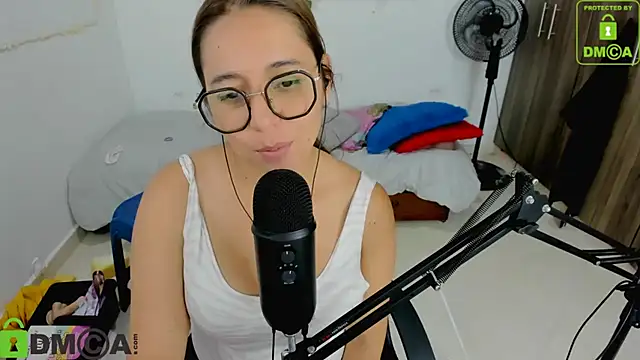 isa loves cum online show from 20, 11, 2025