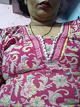 Snapshot of Ritasingh-0461 chatting on 13, 7, 2026 Ritasingh-0461 online show from 13, 7, 2026
