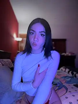 ShannonShanny online show from 8, 1, 2025